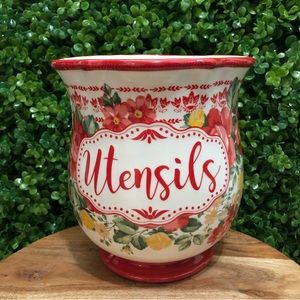 The Pioneer women vintage floral Utensil Holder